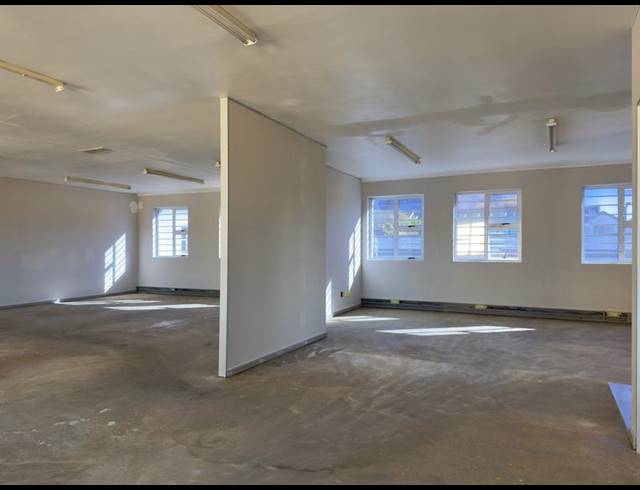 BUSINESS PROPERTY TO RENT IN WYNBERG